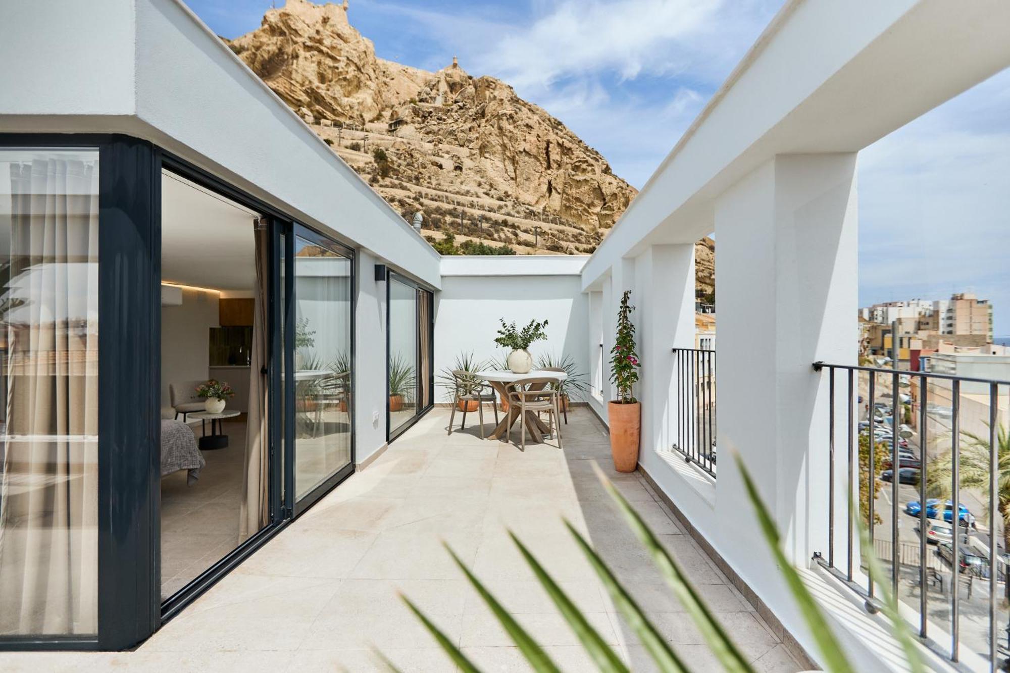 El Pont Alicante Apartments Exterior photo